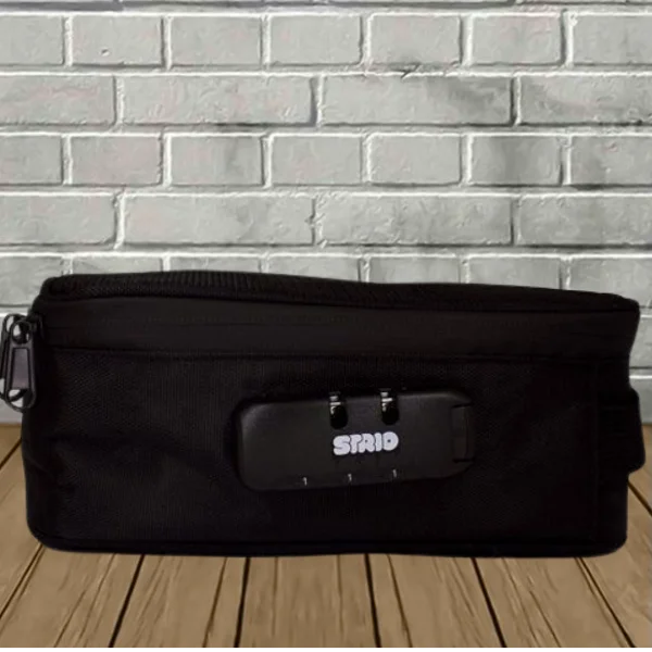 Strio Smell-Proof Travelers Bag With Lock - Image 2